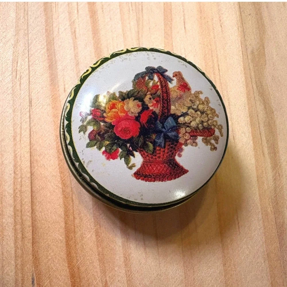 Vintage inspired Floral Motif Trinket Tin Multicolor Round Miniature bouquet